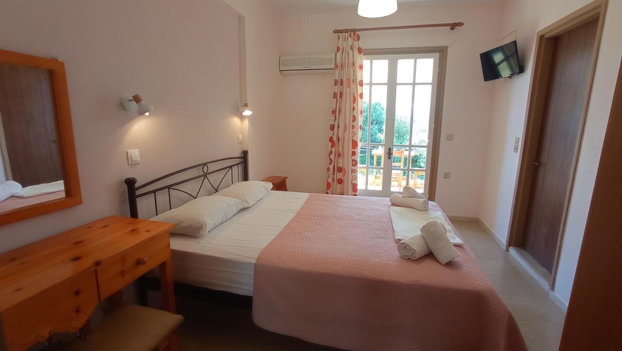 Ferienwohnung Vessarios Nikiana Exterior foto