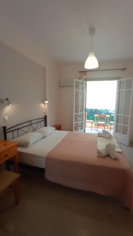 Ferienwohnung Vessarios Nikiana Exterior foto