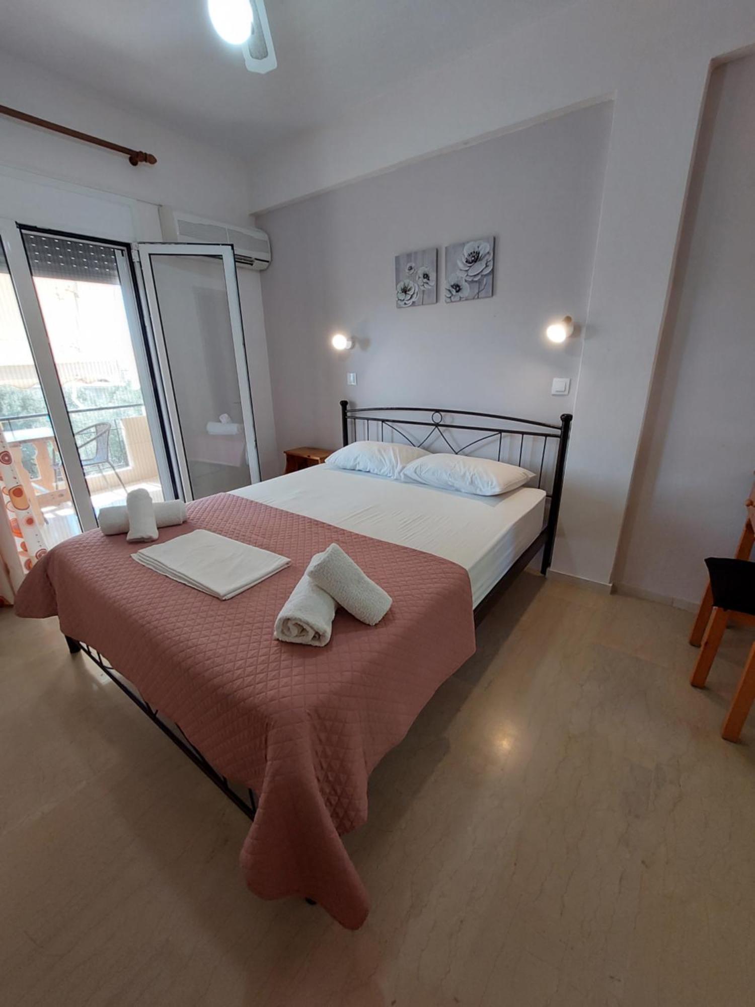 Ferienwohnung Vessarios Nikiana Exterior foto