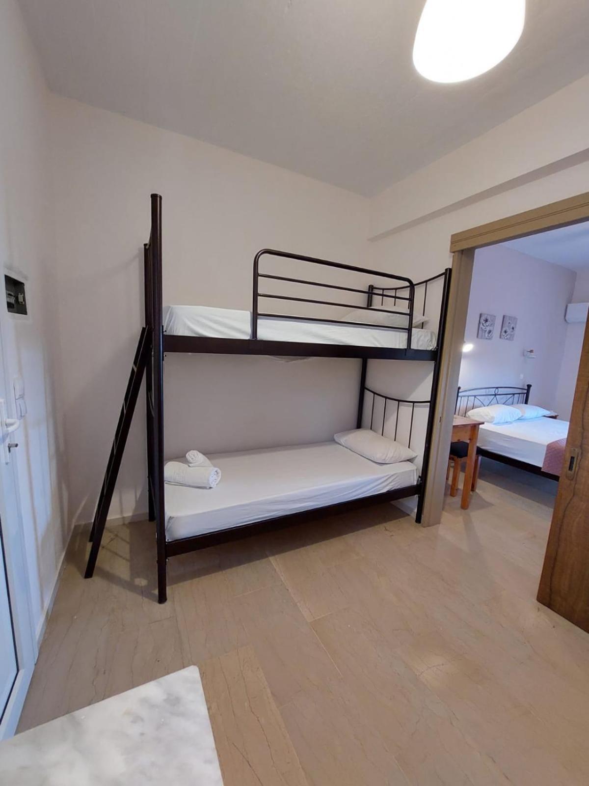 Ferienwohnung Vessarios Nikiana Exterior foto