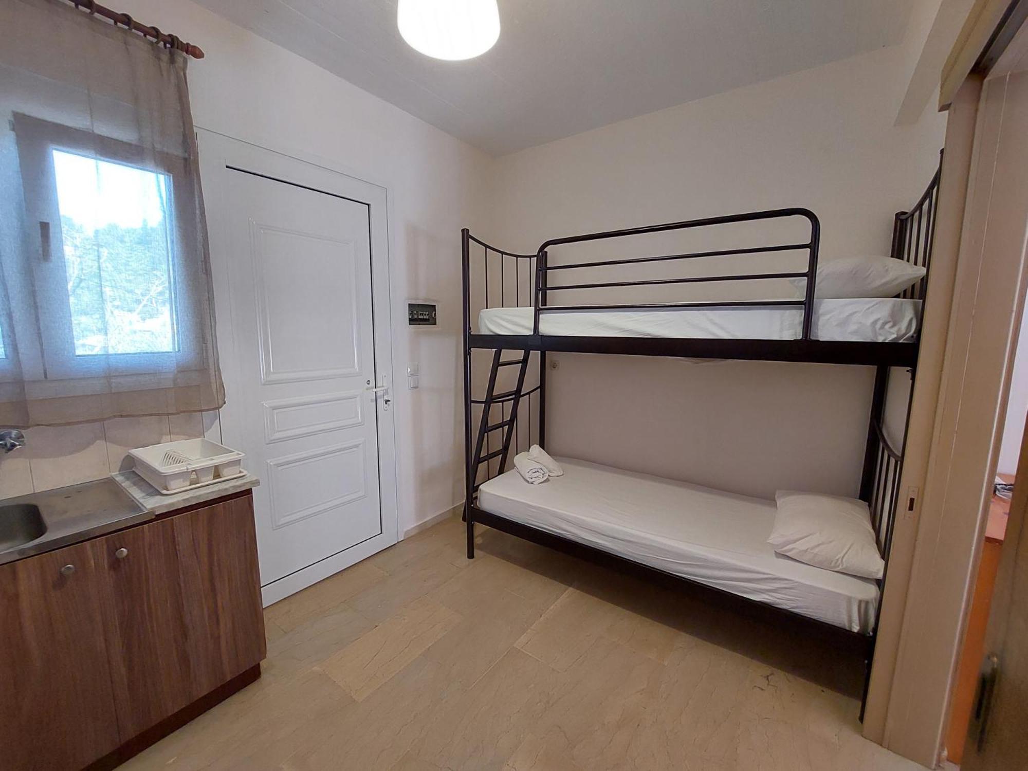 Ferienwohnung Vessarios Nikiana Exterior foto