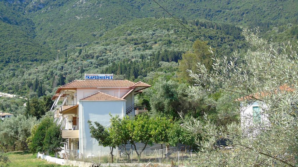 Ferienwohnung Vessarios Nikiana Exterior foto
